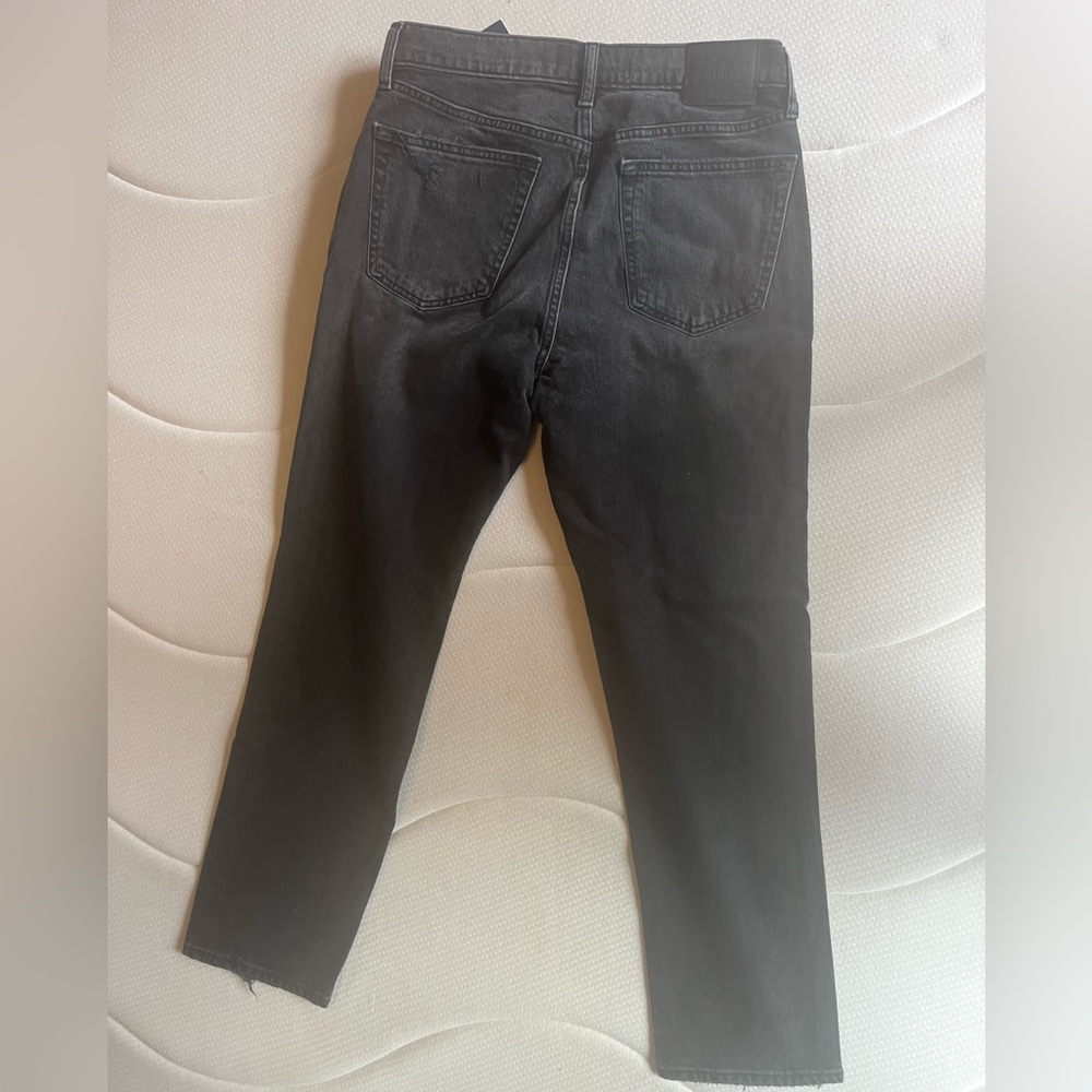 Never Worn A&F Vintage Stretch 90’s Straight Black Jeans